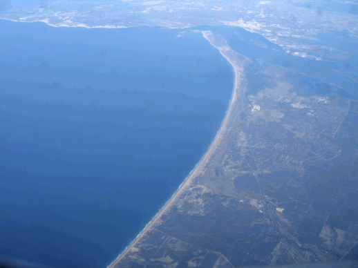 &Uuml;ber der Algarve verlassen wir Europa